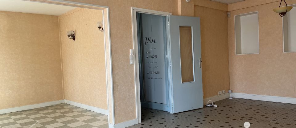 Maison 4 pièces de 91 m² à Saint-Jean-de-la-Ruelle (45140)