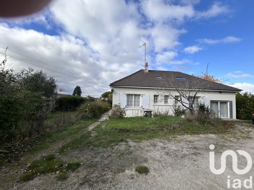 Maison 5 pièces de 150 m² à Vineuil (41350)