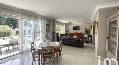 House 5 rooms of 111 m² in Saint-Brevin-les-Pins (44250)