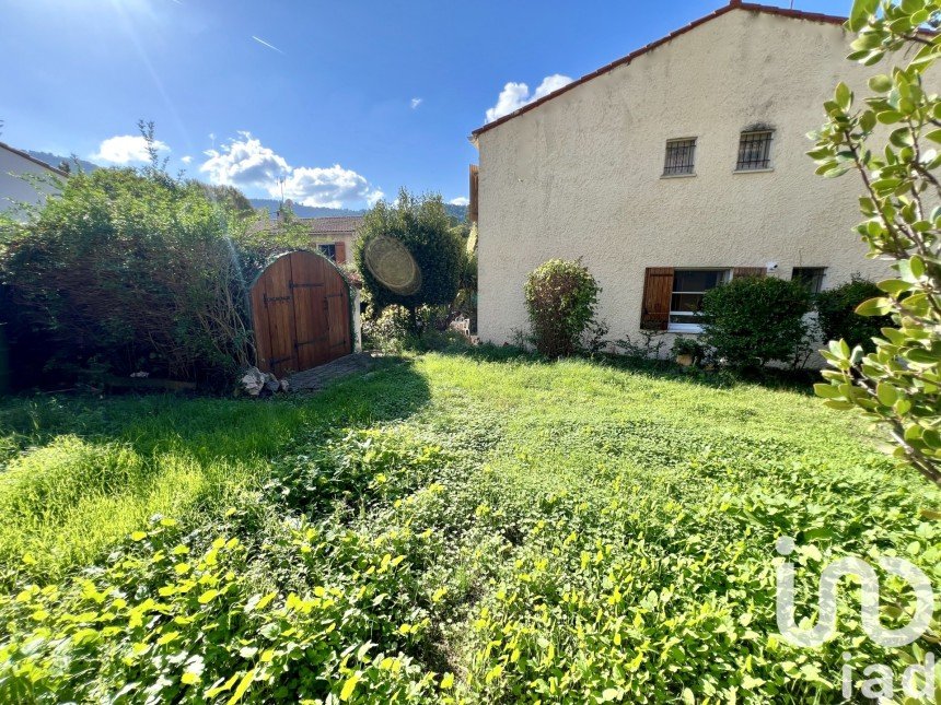 House 5 rooms of 110 m² in La Penne-sur-Huveaune (13821)