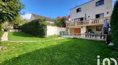 Traditional house 4 rooms of 107 m² in Saint-Leu-la-Forêt (95320)