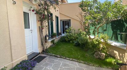 Traditional house 7 rooms of 164 m² in Fontenay-sous-Bois (94120)