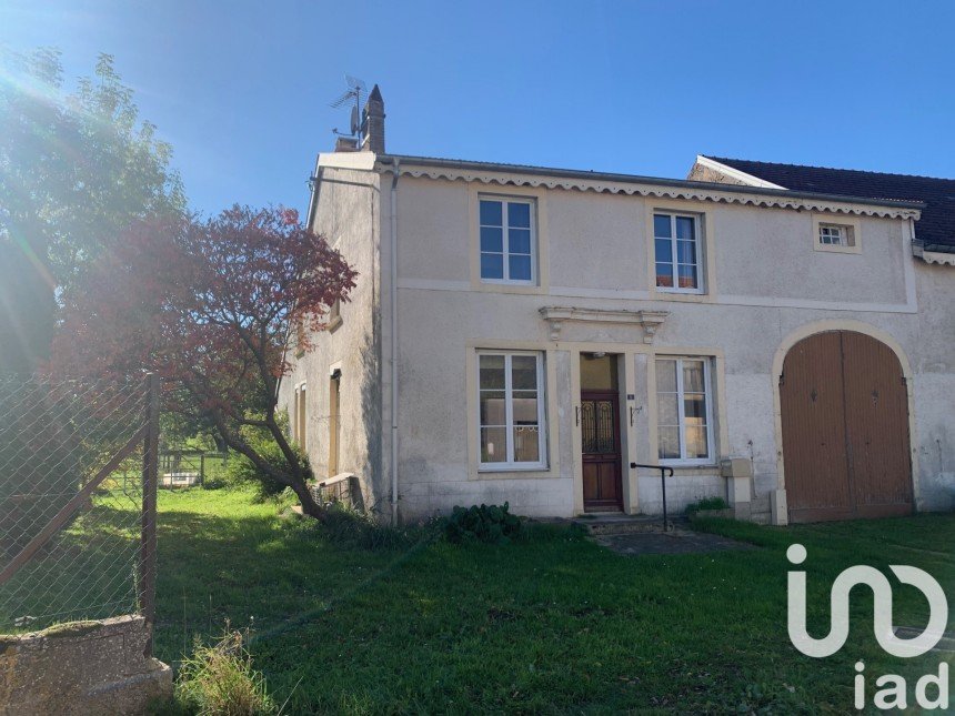 House 6 rooms of 145 m² in Breuvannes-en-Bassigny (52240)