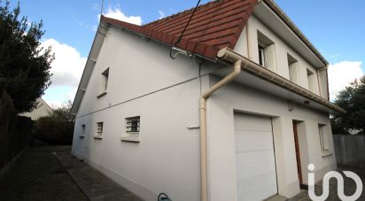 Maison traditionnelle 6 pièces de 192 m² à Villecresnes (94440)