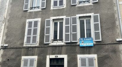 Building in Pau (64000) of 270 m²