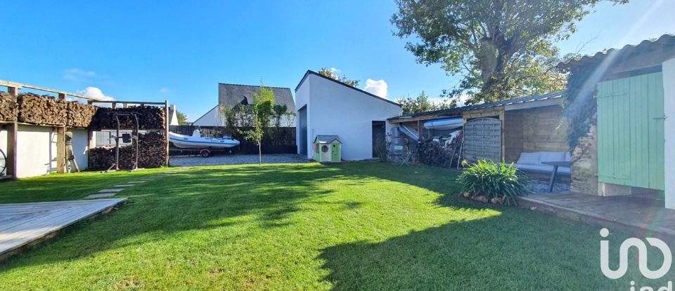 House 7 rooms of 172 m² in Saint-Armel (56450)