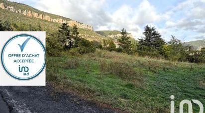 Land of 1,300 m² in Millau (12100)