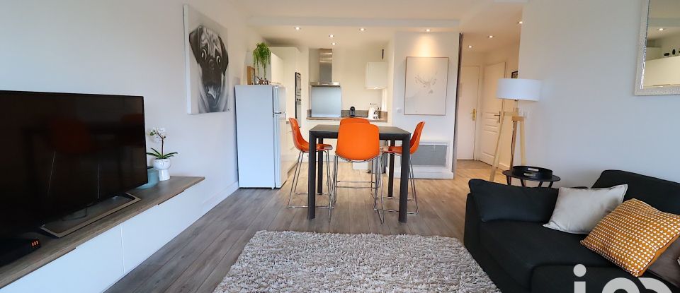 Appartement 2 pièces de 44 m² à Mandelieu-la-Napoule (06210)