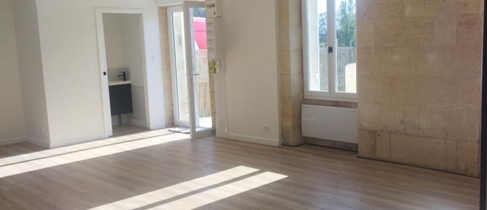 Maison 5 pièces de 146 m² à Saint-Savin (33920)