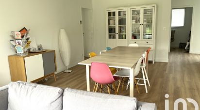 House 5 rooms of 107 m² in Saint-Lambert-la-Potherie (49070)