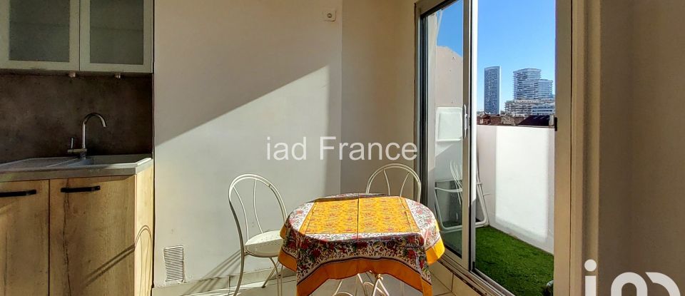 Appartement 4 pièces de 62 m² à Puteaux (92800)