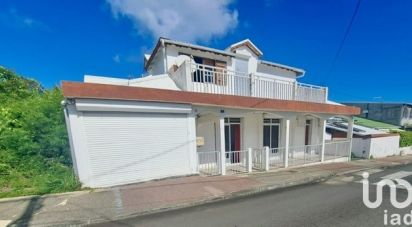 Town house 9 rooms of 200 m² in Anse-Bertrand (97121)