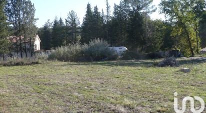 Land of 1,290 m² in Pierrevert (04860)