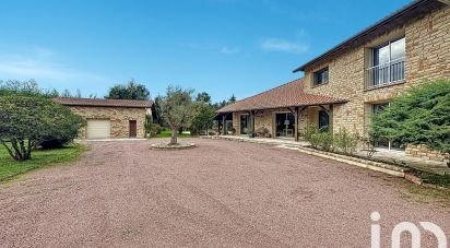 House 8 rooms of 274 m² in Horsarrieu (40700)