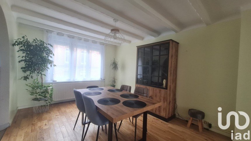 House 4 rooms of 95 m² in Ronchin (59790)