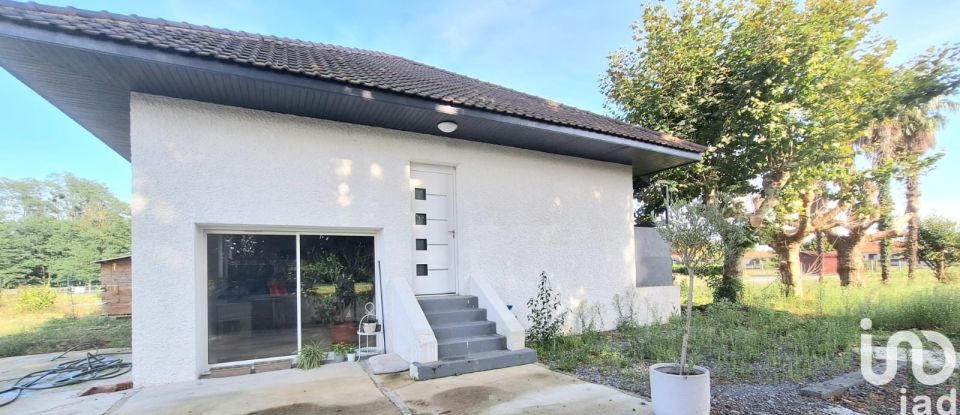 Maison 3 pièces de 95 m² à Vic-en-Bigorre (65500)