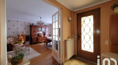 Traditional house 3 rooms of 72 m² in Orsay (91400)