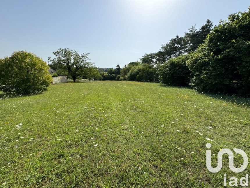 Land of 2,347 m² in La Couronne (16400)