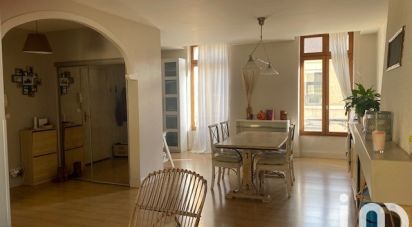 Building in Sarlat-la-Canéda (24200) of 234 m²