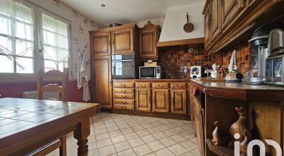 Maison traditionnelle 5 pièces de 89 m² à Villers-Bocage (14310)