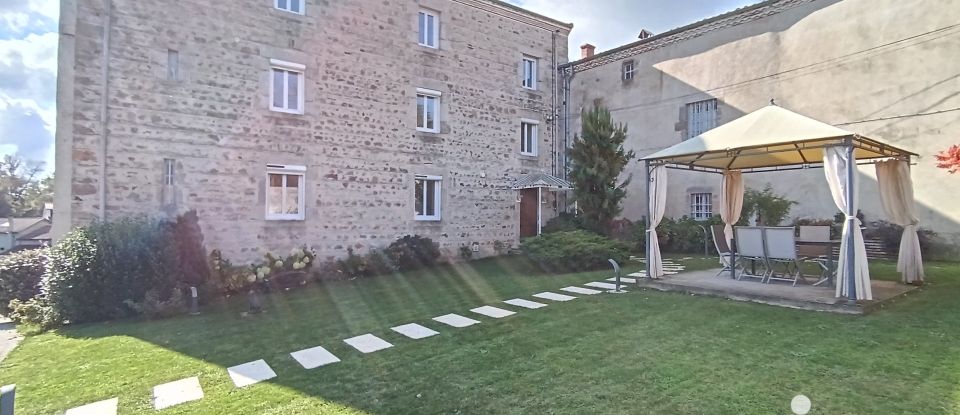 Maison 9 pièces de 285 m² à Périgneux (42380)