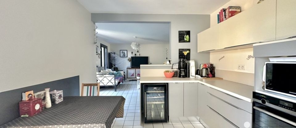 Maison traditionnelle 6 pièces de 122 m² à Soisy-sur-Seine (91450)