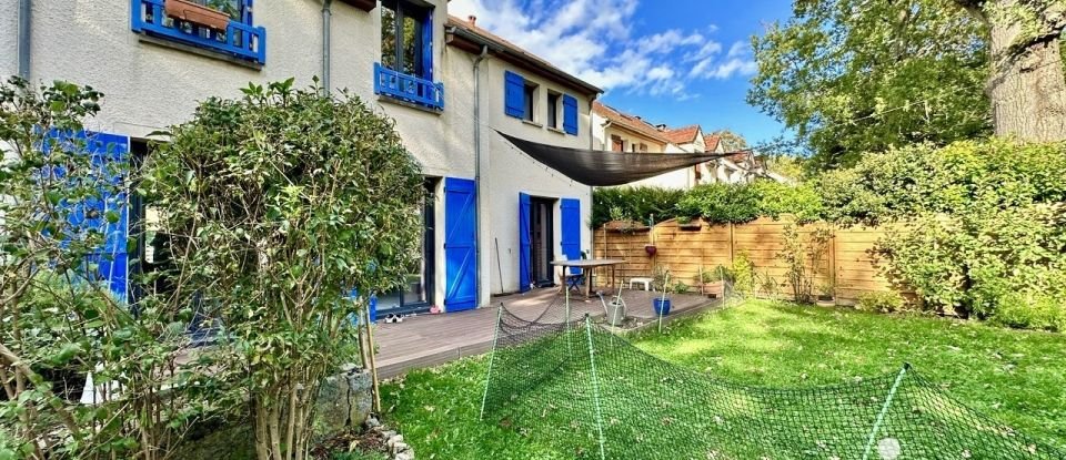 Traditional house 6 rooms of 122 m² in Soisy-sur-Seine (91450)