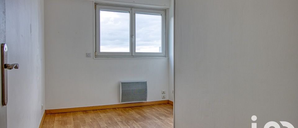 Appartement 5 pièces de 91 m² à Aubergenville (78410)