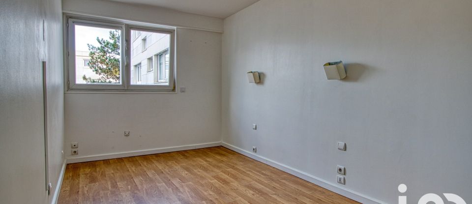 Appartement 5 pièces de 91 m² à Aubergenville (78410)