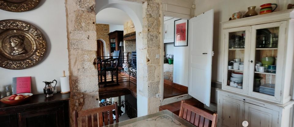 House 6 rooms of 143 m² in Sarlat-la-Canéda (24200)