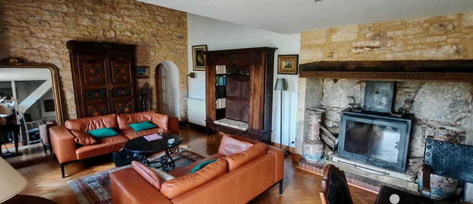 Maison 6 pièces de 143 m² à Sarlat-la-Canéda (24200)