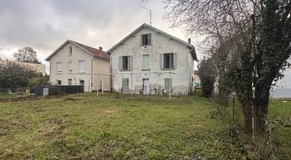 Maison traditionnelle 8 pièces de 200 m² à Romans-sur-Isère (26100)