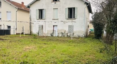 Maison traditionnelle 8 pièces de 200 m² à Romans-sur-Isère (26100)