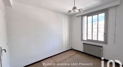 Appartement 3 pièces de 63 m² à Marseille (13003)