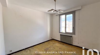 Appartement 3 pièces de 63 m² à Marseille (13003)