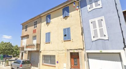 Building in Néoules (83136) of 263 m²