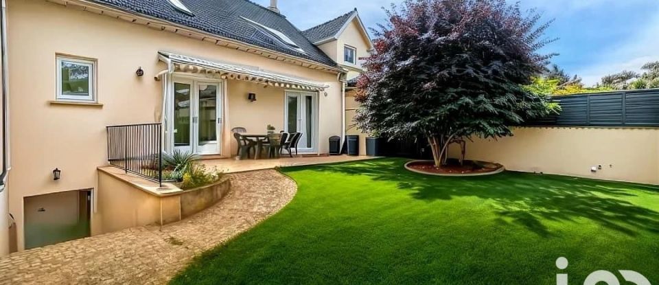 Maison 6 pièces de 115 m² à Savigny-sur-Orge (91600)