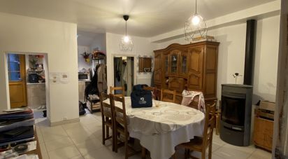 Town house 4 rooms of 95 m² in Voulx (77940)