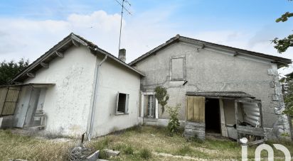 Traditional house 4 rooms of 137 m² in Saint-Palais-de-Négrignac (17210)