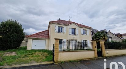 Maison 6 pièces de 141 m² à Le Pin (77181)