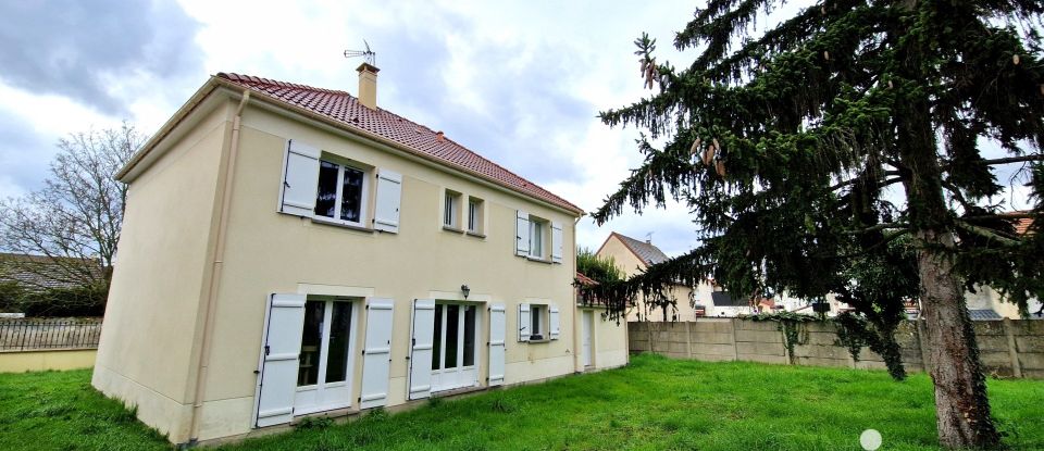 Maison 6 pièces de 141 m² à Le Pin (77181)