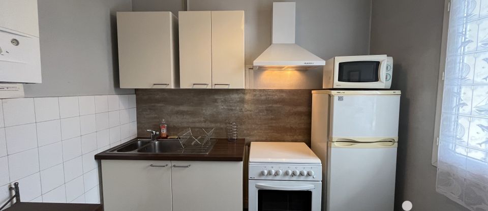 Appartement 3 pièces de 53 m² à Toulon (83000)