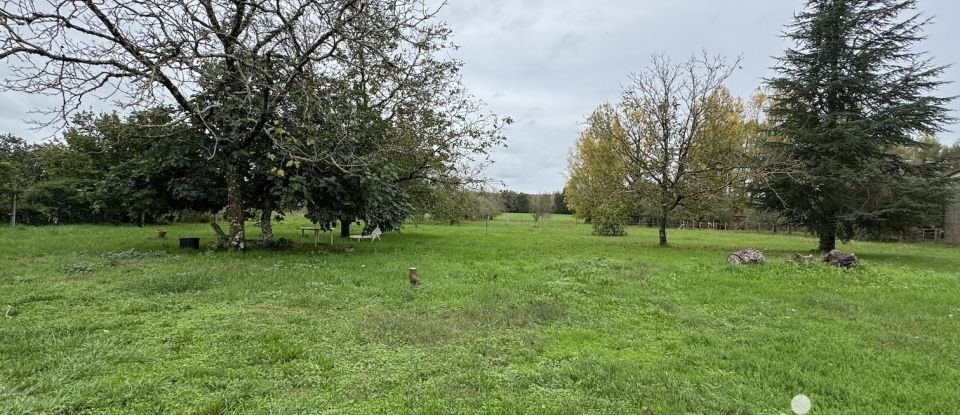 Maison traditionnelle 7 pièces de 159 m² à PARCOUL (24410)