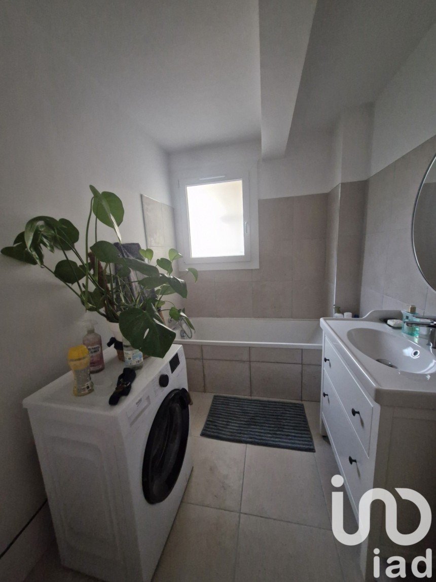 Apartment 4 rooms of 86 m² in Béziers (34500)