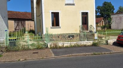 Building in L'Isle-Jourdain (86150) of 144 m²