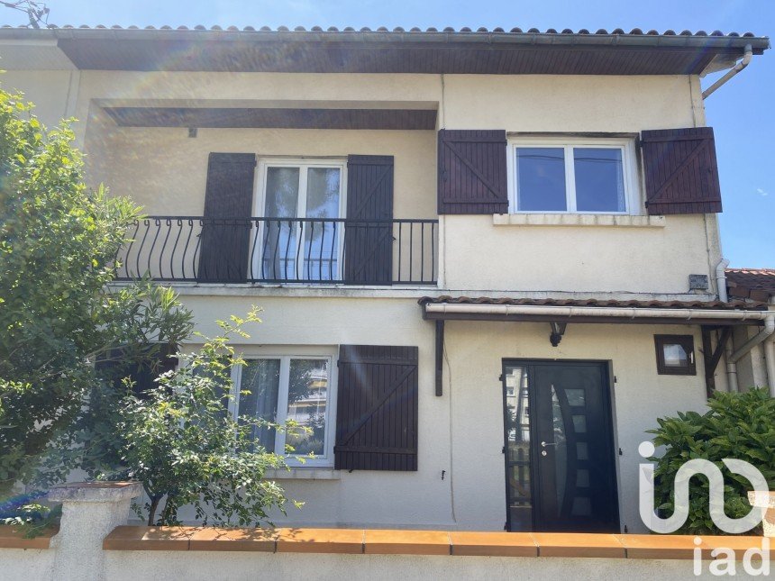 Maison 4 pièces de 102 m² à Pessac (33600)