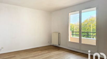 Appartement 2 pièces de 50 m² à Combs-la-Ville (77380)