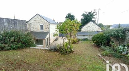 Traditional house 4 rooms of 98 m² in Chinon (37500)