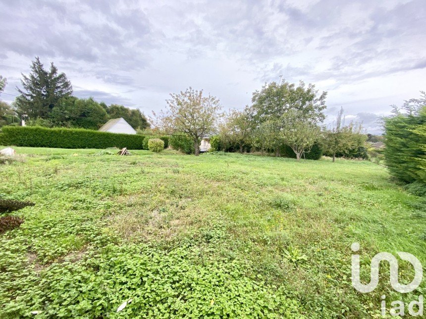 Land of 1,183 m² in Séry-lès-Mézières (02240)