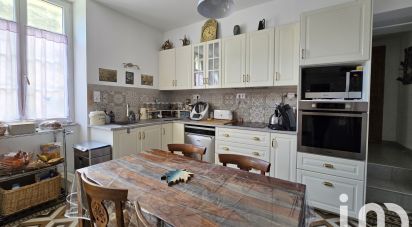 Village house 5 rooms of 158 m² in Saint-Victor-la-Coste (30290)